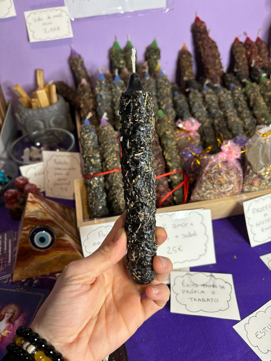 Vela ritualizada arrasa con todo